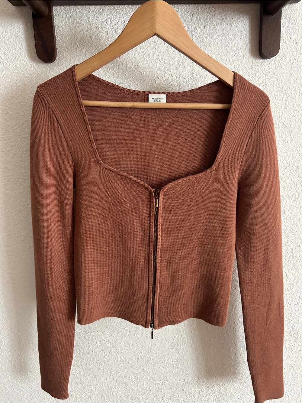Abercrombie & Fitch Square-Neck Zip Cardigan in Rust Brown